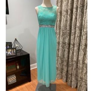 Beautiful Turquoise Bridesmaid Dress